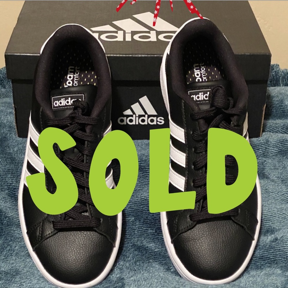 Adidas Grant Court Tennis Shoe